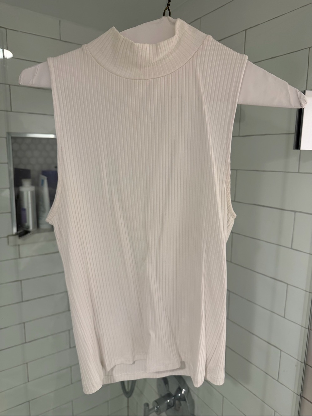 Wilfred White Ribbed Sleeveless Mock Neck Tank